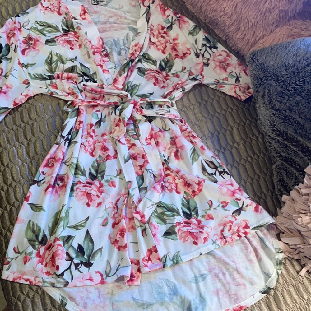 Show Me Your MuMu Pink Roses Intimate Robe - Picture 14 of 14